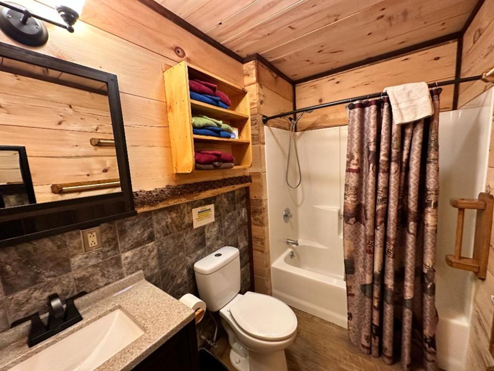Best Bear Lodge Irons Exterior foto